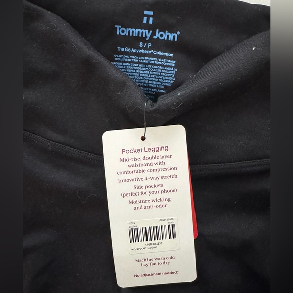 Woman’s Pocket Leggings - Picture 4 of 4